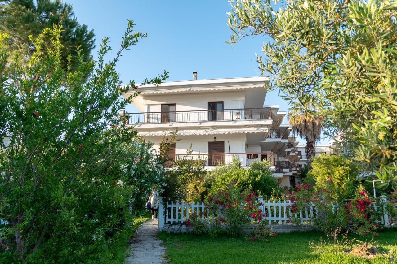 Dimi Seafront Apartment By Rentals Pro Services - Νέα Μουδανιά Εξωτερικό φωτογραφία