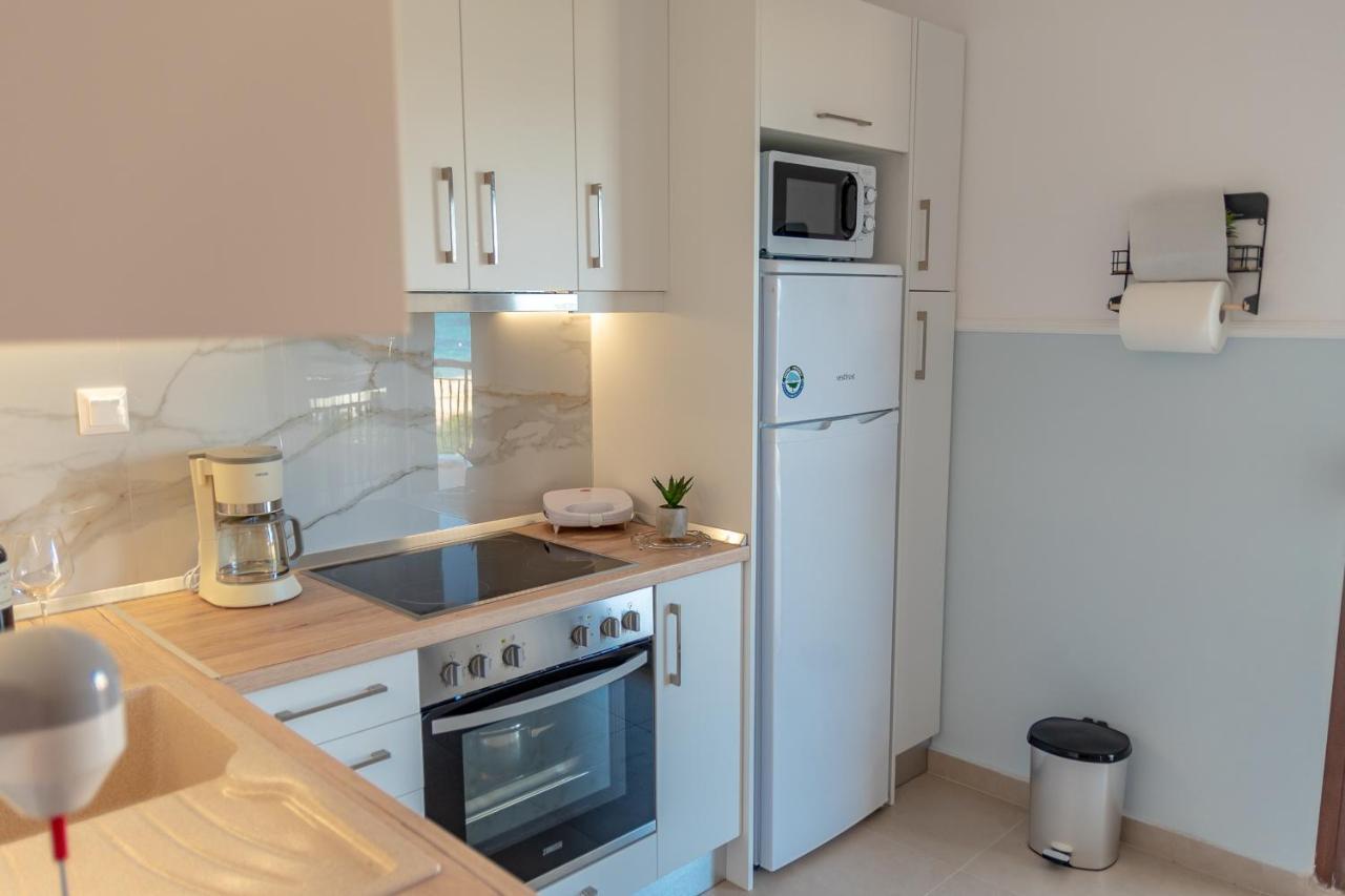 Dimi Seafront Apartment By Rentals Pro Services - Νέα Μουδανιά Εξωτερικό φωτογραφία