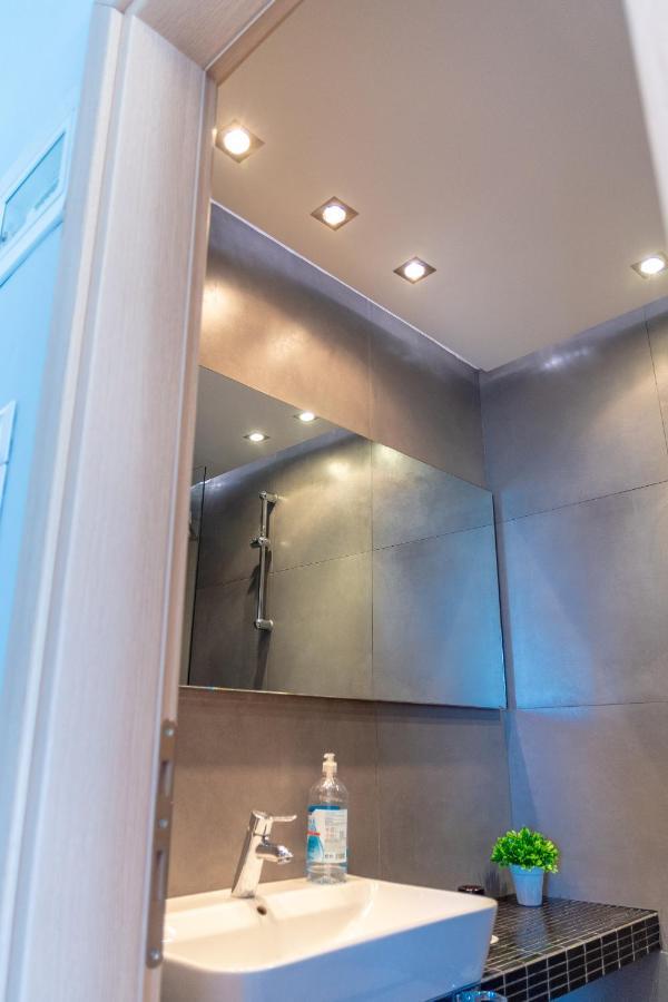 Dimi Seafront Apartment By Rentals Pro Services - Νέα Μουδανιά Εξωτερικό φωτογραφία
