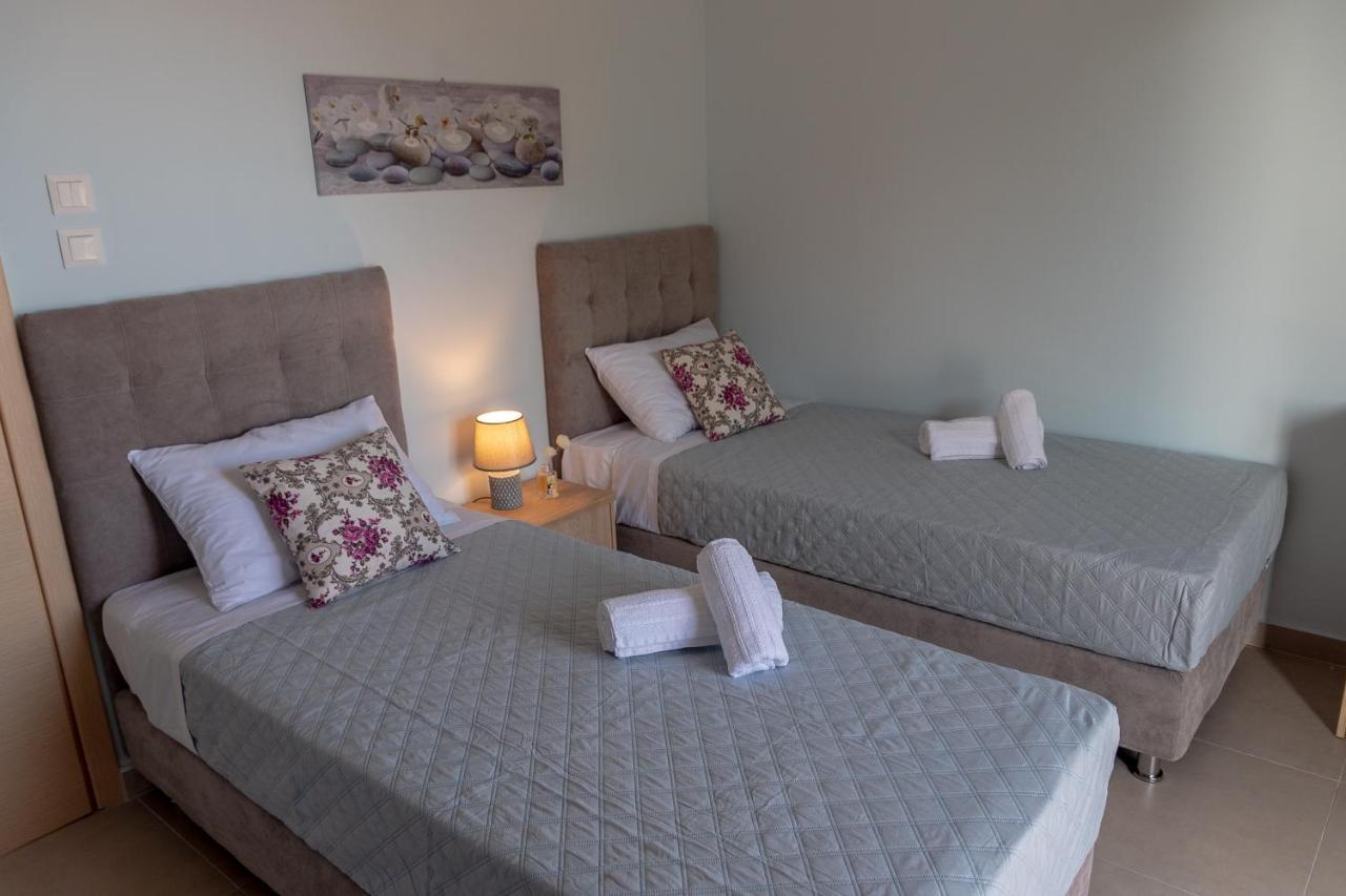Dimi Seafront Apartment By Rentals Pro Services - Νέα Μουδανιά Εξωτερικό φωτογραφία