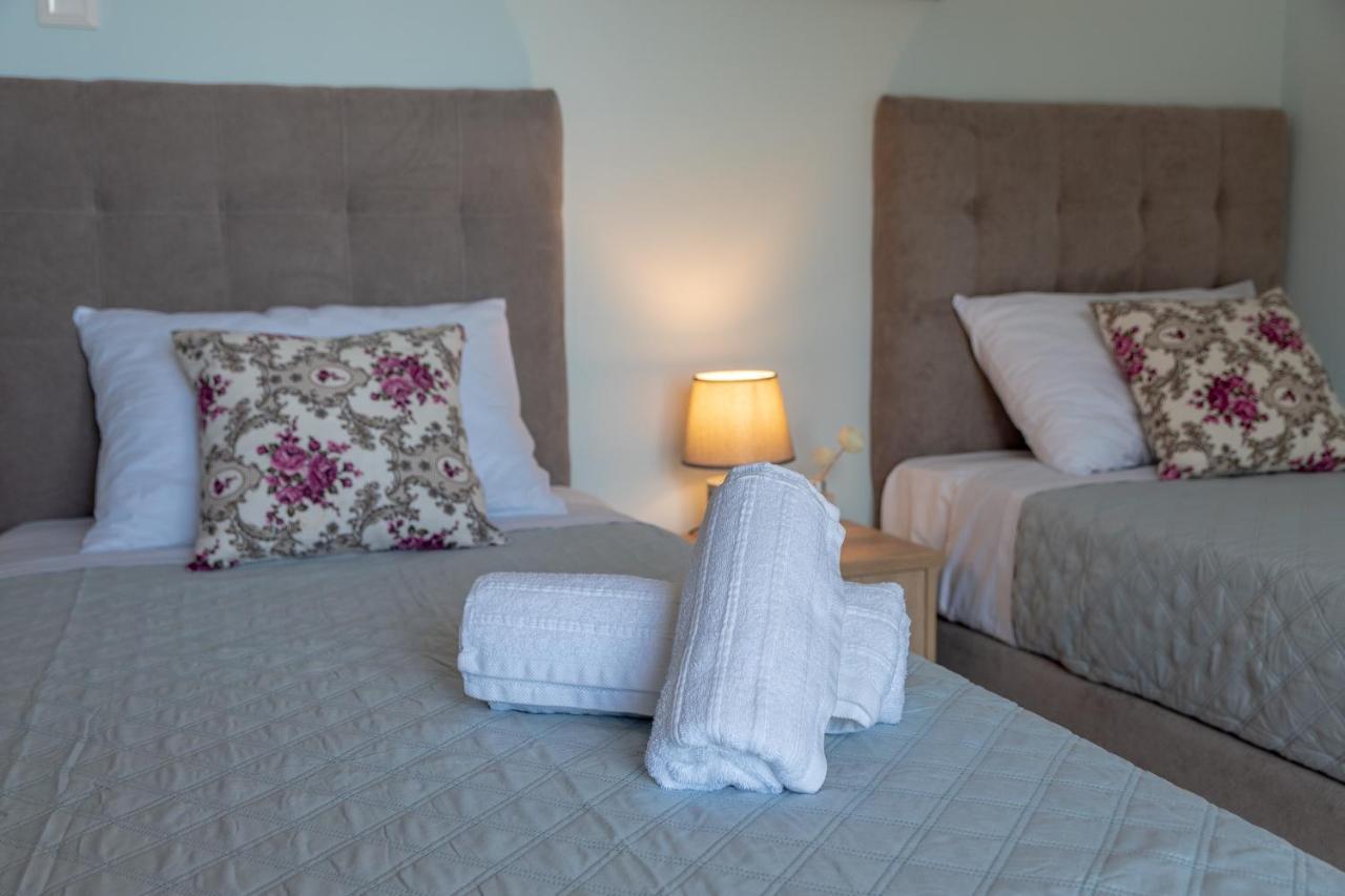 Dimi Seafront Apartment By Rentals Pro Services - Νέα Μουδανιά Εξωτερικό φωτογραφία